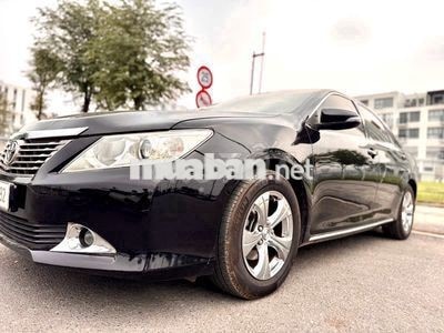 Toyota Camry 2.0E 2013 Đen 120.000km