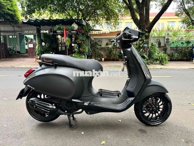 Piaggio Vespa Iget Sprint ABS Đen nhám