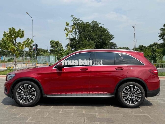Mercedes-Benz GLC 250 4Matic 2019 Đỏ