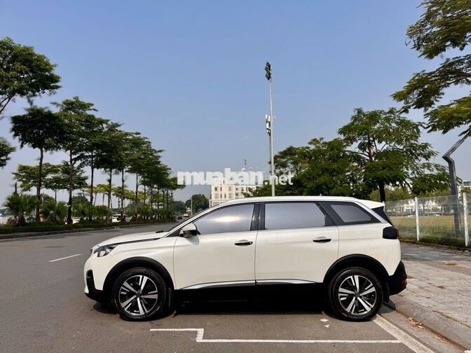 Peugeot 5008 2018 Trắng 90.000km