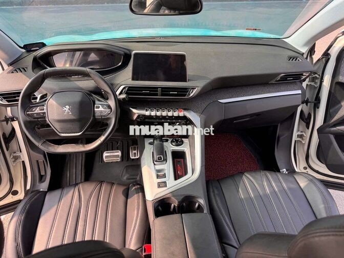 Peugeot 5008 2018 Trắng 90.000km