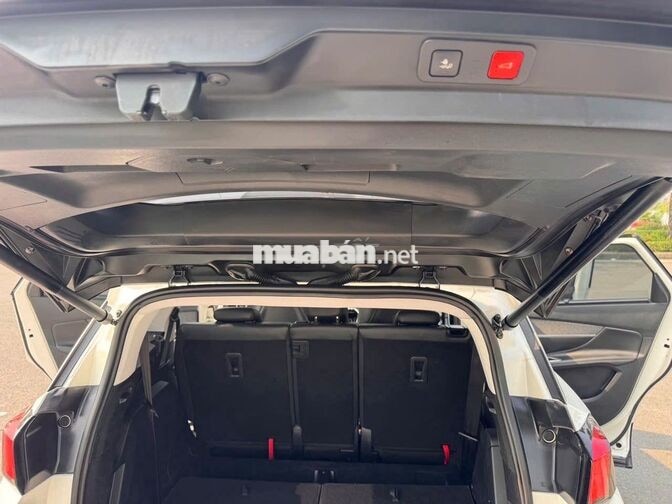 Peugeot 5008 2018 Trắng 90.000km