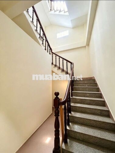 CHO THUÊ NHÀ MẶT TIỀN 570m² – GÒ VẤP