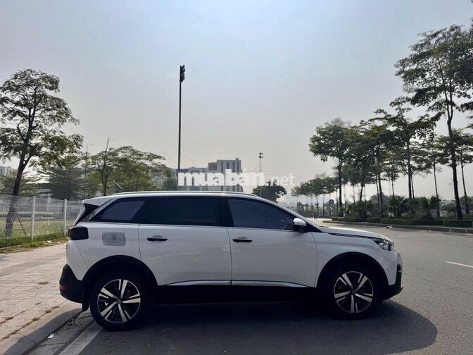 Peugeot 5008 2018 Trắng 90.000km