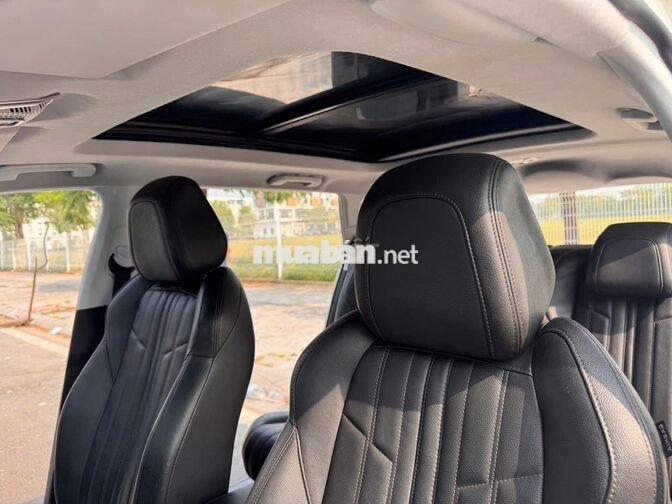 Peugeot 5008 2018 Trắng 90.000km