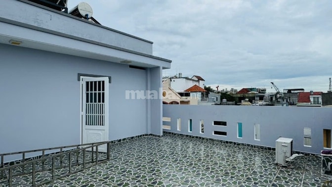Nhà góc 2 mặt tiền, KDC Bình Hưng đường 12m, đường QL50, gần bến xe Q8