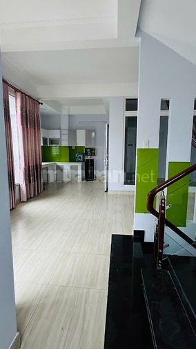 Nhà góc 2 mặt tiền, KDC Bình Hưng đường 12m, đường QL50, gần bến xe Q8