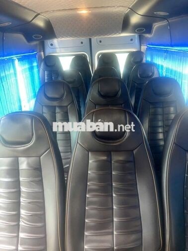 Ford Transit 16 chỗ 2018 Xám 194.000km