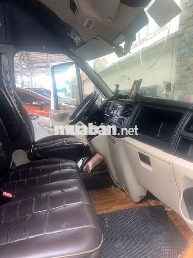 Ford Transit 16 chỗ 2018 Xám 194.000km
