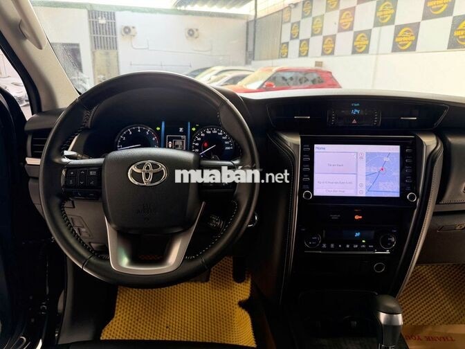 Toyota Fortuner 2022 Xăng 2.7 4x2 AT Đen