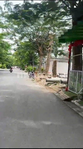 NHÀ PHỐ 200m2 ĐƯỜNG 20M KDC 13E LÀNG VIỆT KIỀU CHỈ TỪ 85 TR/M2