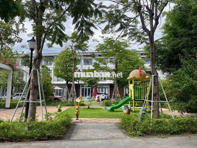 Bán Nhà Phố 3 Tầng KĐT Trung Tâm Huế - Gần  Aeon Mall