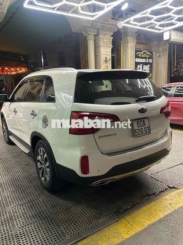 Kia Sorento 7 chỗ Trắng Tự động Hàn Quốc