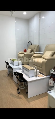 SANG NHƯỢNG TIỆM NAIL- GỘI - UỐN MI 
