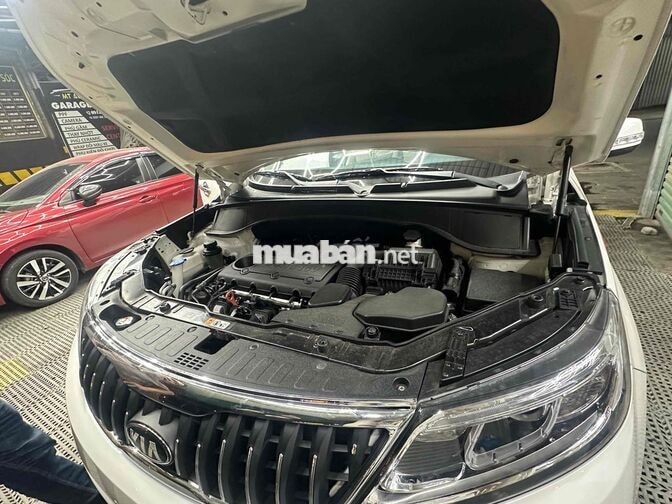 Kia Sorento 7 chỗ Trắng Tự động Hàn Quốc