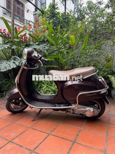 Piaggio Vespa LX125 Nâu