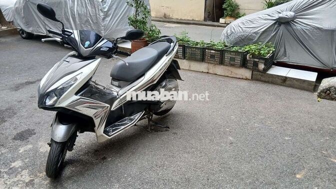 Honda Air Blade 125cc 2014 Trắng bạc 115.000 km