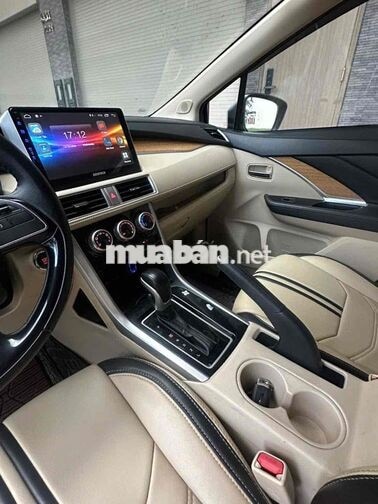 Mitsubishi Xpander AT Pre 2019 Trắng 7 chỗ Tự động