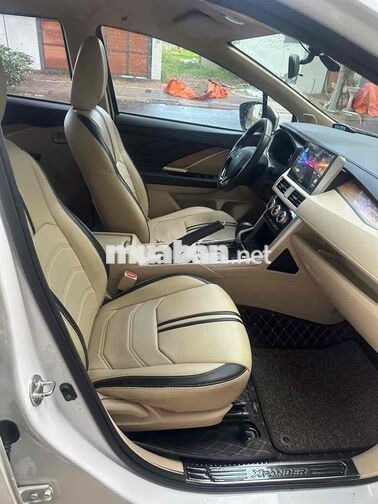 Mitsubishi Xpander AT Pre 2019 Trắng 7 chỗ Tự động