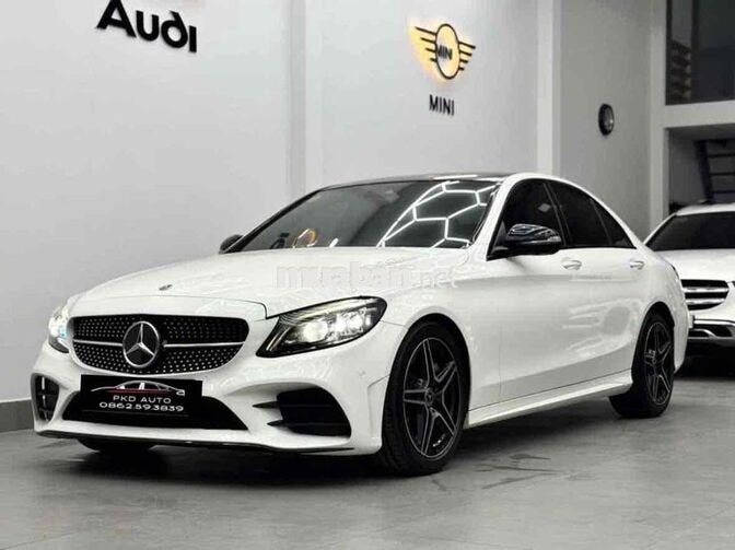 Mercedes-Benz C300 AMG 2020 Trắng 34000 km
