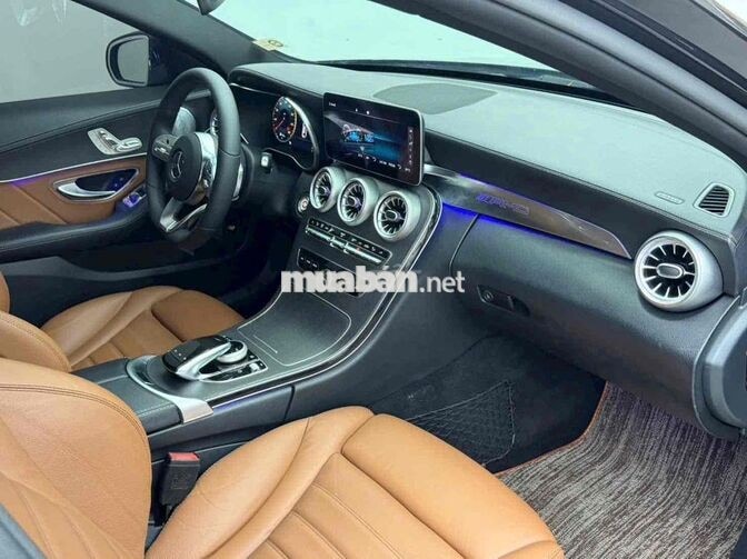 Mercedes-Benz C300 AMG 2020 Đen 45000 km