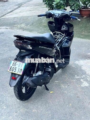 Honda Air Blade 125 cuoi 2022 Đen bóng 9 chủ