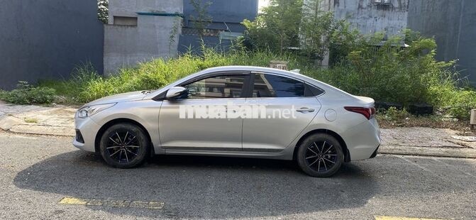 Hyundai Accent MT 2018 5 chỗ 133.000km Bạc