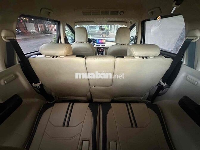 Mitsubishi Xpander AT Pre 2019 Trắng 7 chỗ Tự động