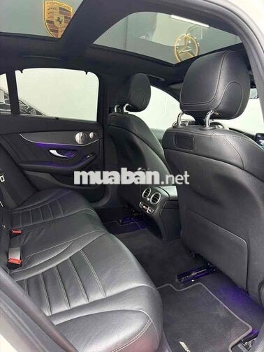 Mercedes-Benz C300 AMG 2020 Trắng 34000 km