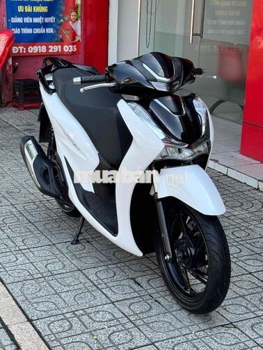 Honda SH 125i 2024 Trắng đen spoty 9 chủ