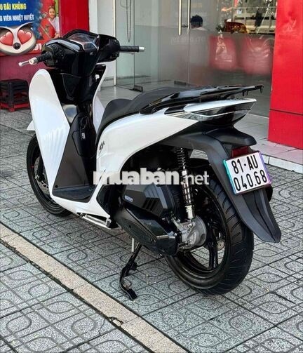 Honda SH 125i 2024 Trắng đen spoty 9 chủ