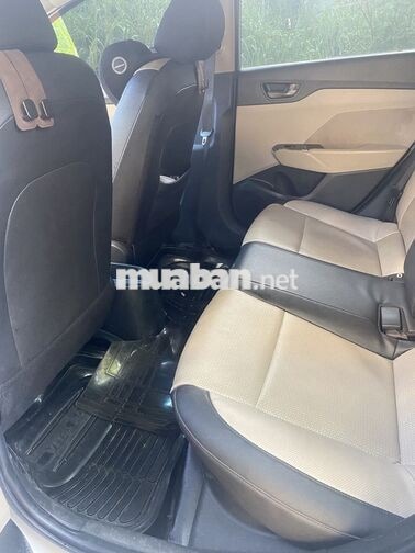 Hyundai Accent MT 2018 5 chỗ 133.000km Bạc