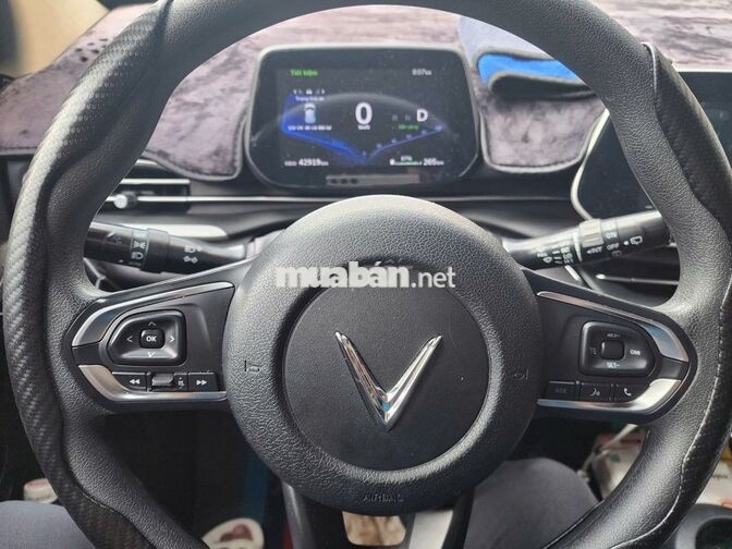 chính chủ đứng tên VF5 2025 Xám xi măng 43000 km