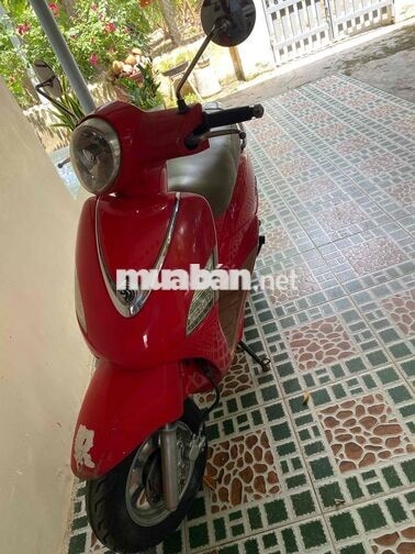 Xe tay ga SYM màu Đỏ