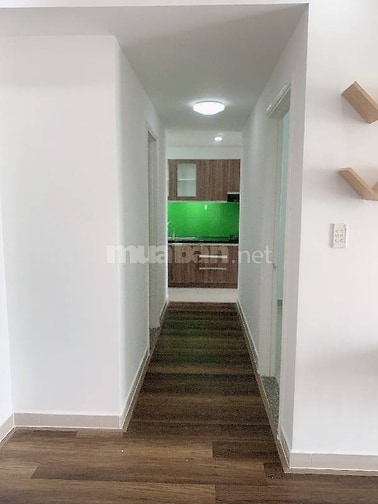Bán gấp căn hộ Lotus Garden, 71m2 decor rất đẹp, đủ nội thất, sổ hồng.
