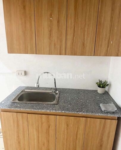 247 nguyễn văn linh phòng trọ vệ sinh khép kín .có gác xép ở luôn