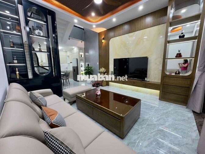 143 ✨ 🏡 CHO THUÊ NHÀ MẶT TIỀN ĐƯỜNG SÁT BIỂN NGUYỄN TẤT THÀNH