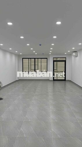 Cho thuê toà nhà MT Trường Sa P19 Q Bình Thạnh