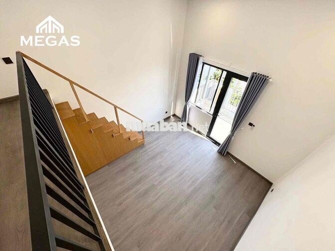 CHO THUÊ DUPLEX MỚI TINH - THOÁNG SÁNG NGAY LÝ THÁI TỔ, QUẬN 10