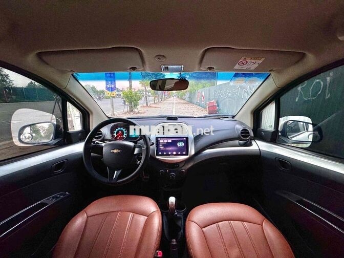Chevrolet Spark Van 1.2 MT 2018 Bạc