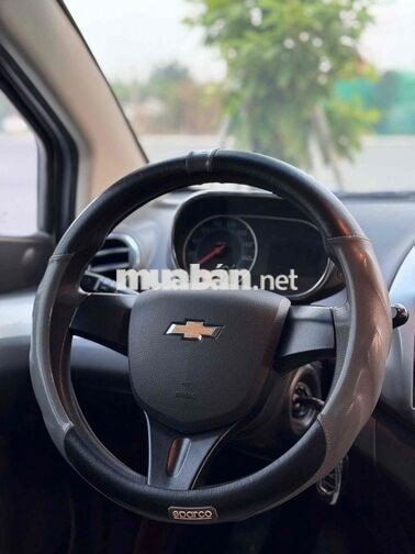Chevrolet Spark Van 1.2 MT 2018 Trắng