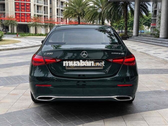 Mercedes C200 Avantgarde Plus 2022 Ngọc Lục Bảo