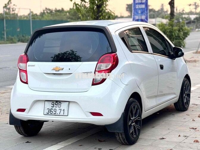 Chevrolet Spark Van 1.2 MT 2018 Trắng