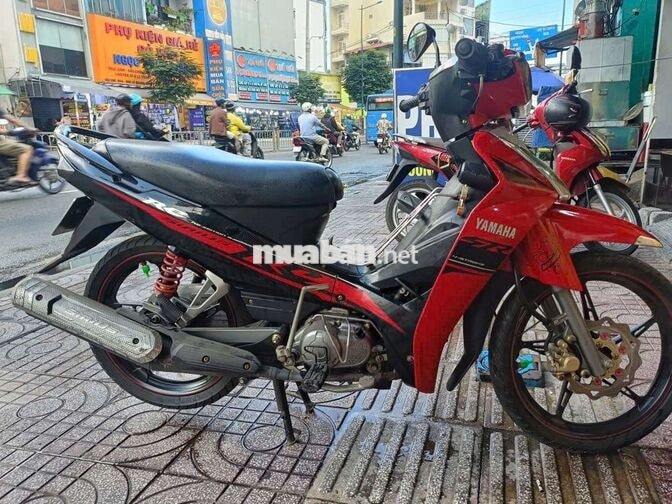 Yamaha Sirius RC Đỏ đen Thể thao