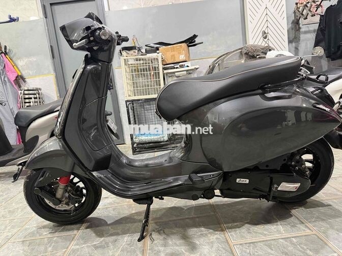 Piaggio Vespa Sprint 2023 Xám 12396 km