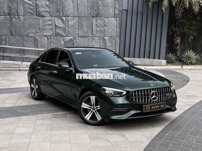 Mercedes C200 Avantgarde Plus 2022 Ngọc Lục Bảo
