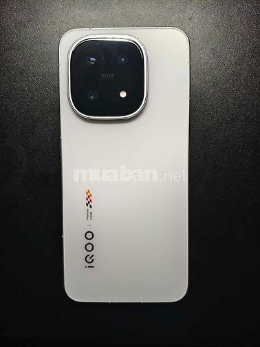 cần ra đi iqoo 15 16/256 likenew
