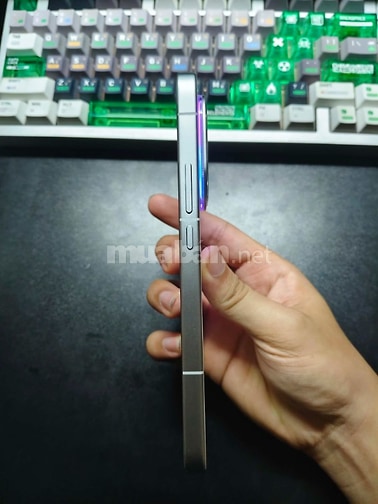 cần ra đi iqoo 15 16/256 likenew