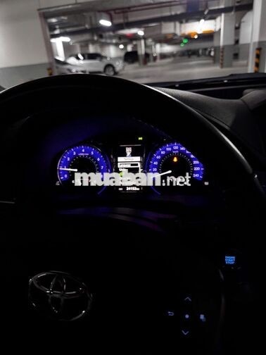 Toyota Camry 2.0E 2017 Đen 24.000 km