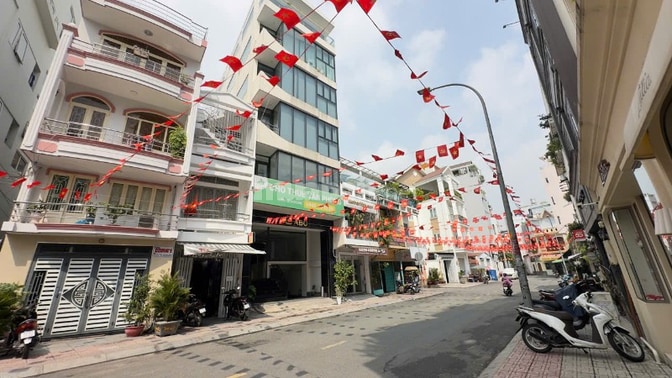 Hiếm! Mặt tiền Nguyễn Văn Nguyễn, Tân Định, Quận 1, 4x16m, Chỉ 18 Tỷ
